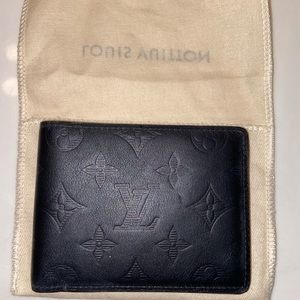LV wallet NEVER USED
